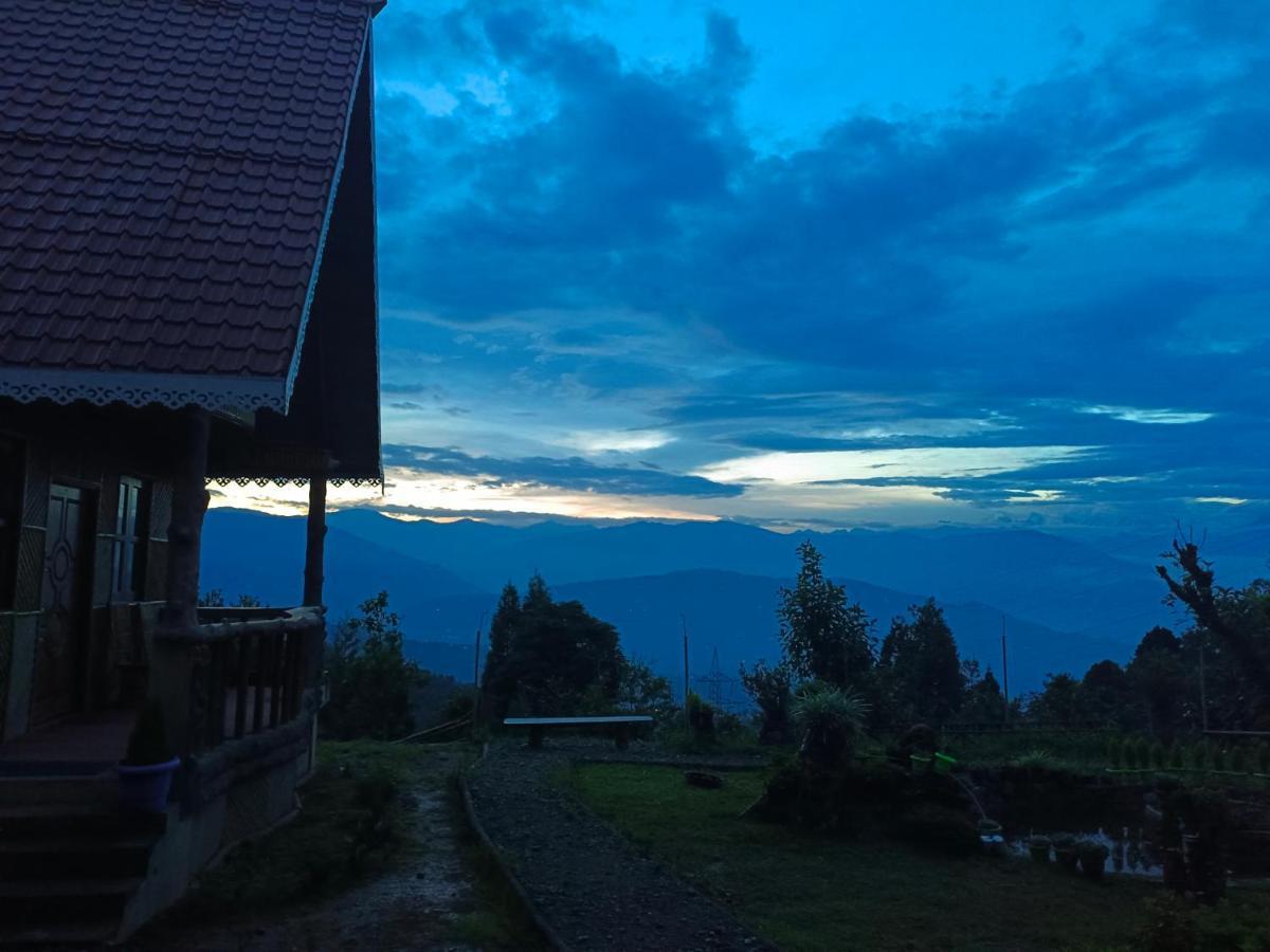 Spring Brooks Homestay Dardzsiling Kültér fotó